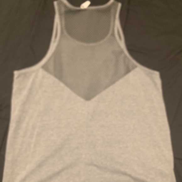 🐮3 for $10🐮 Women’s athletic tank top - Picture 2 of 3